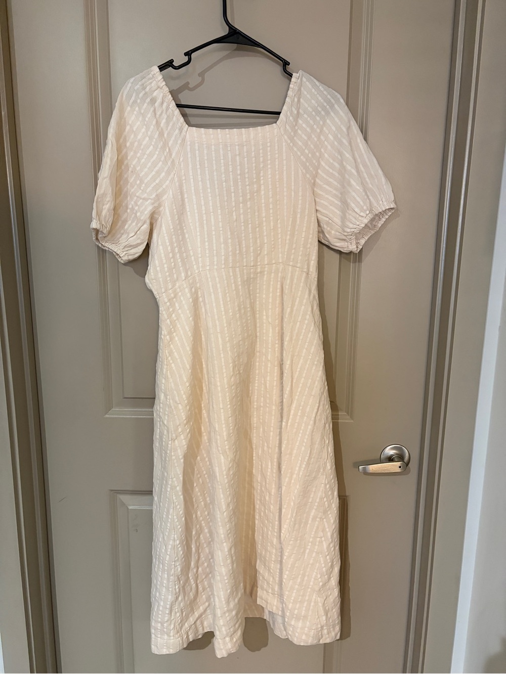 Madewell Cream Puff-Sleeve Button-Front Midi Dress Missing One Button - Picture 2 of 5